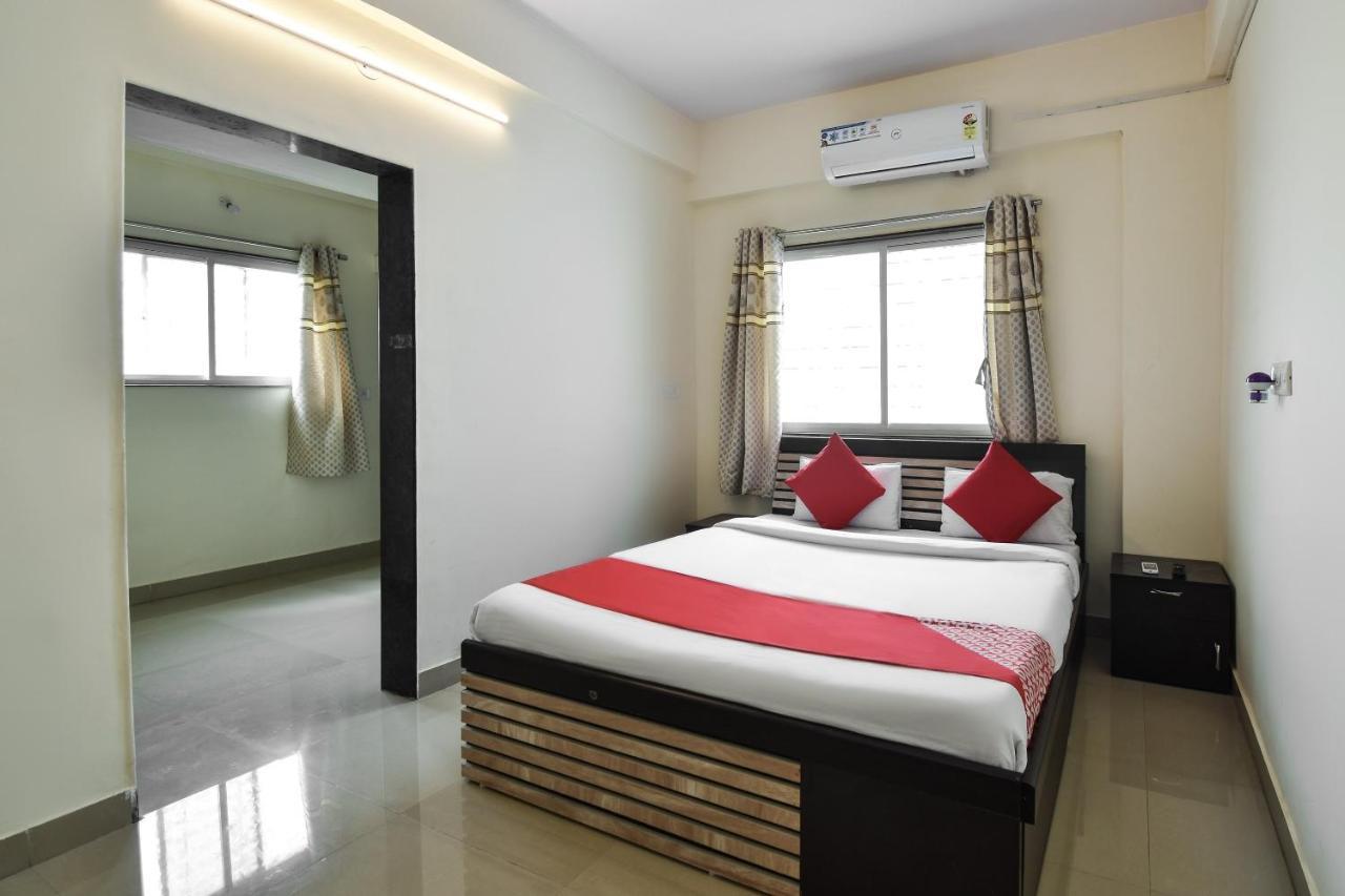 Hotel O Felicita Inn Near Seasons Mall Kharadi Exterior foto