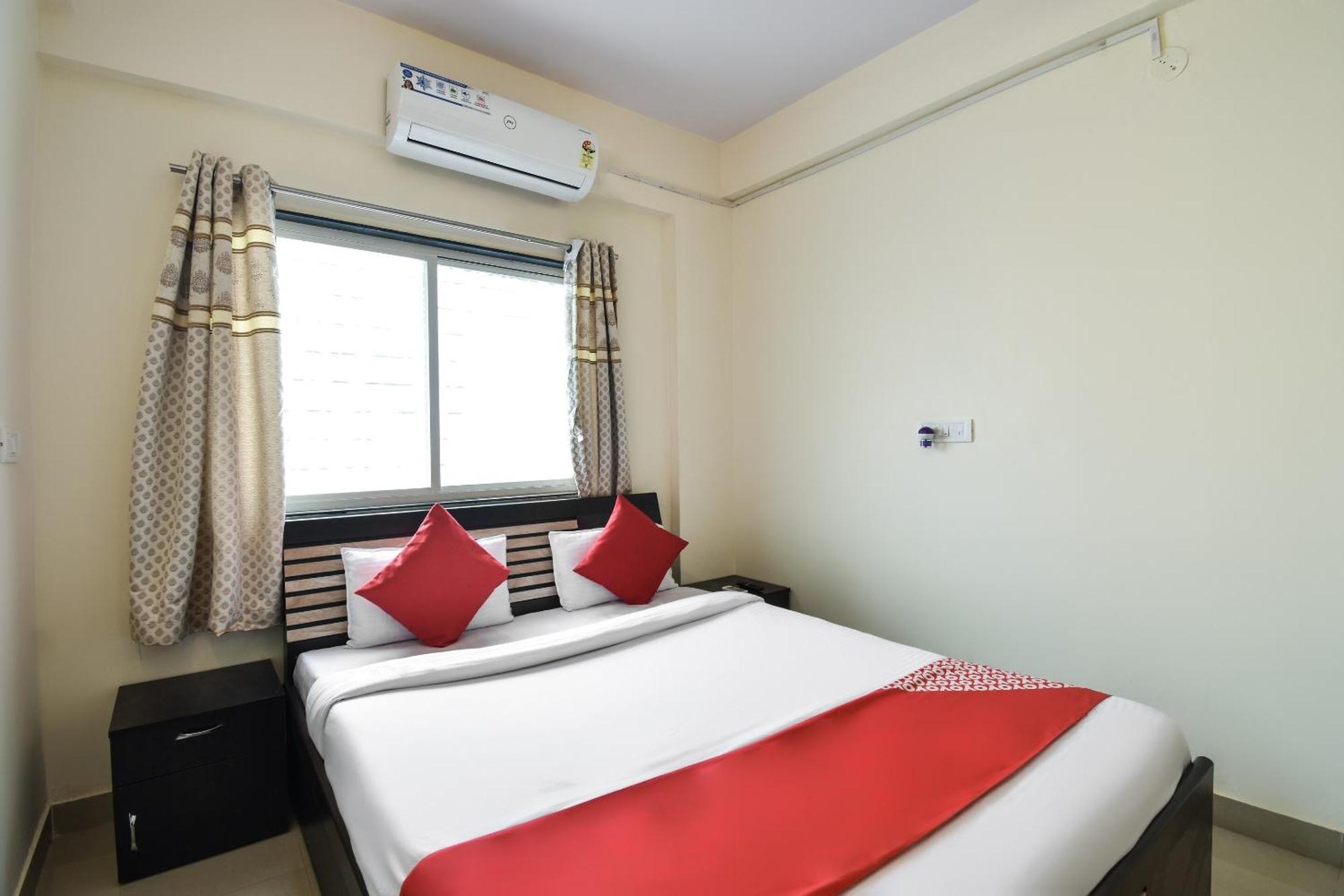 Hotel O Felicita Inn Near Seasons Mall Kharadi Exterior foto